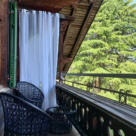 Peaks View Chalet * Entrelagos