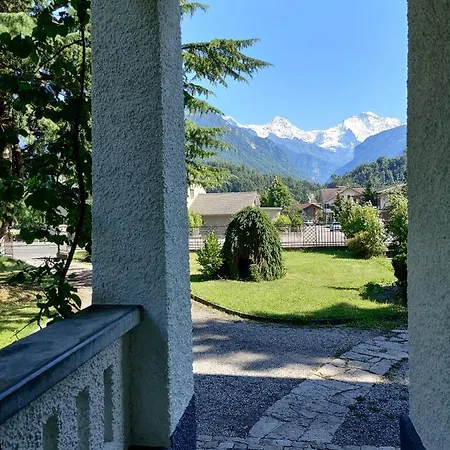 Peaks View Chalet Frühstückspension *