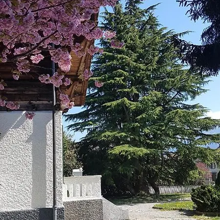 Peaks View Chalet * Interlaken