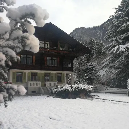 Peaks View Chalet Frühstückspension *